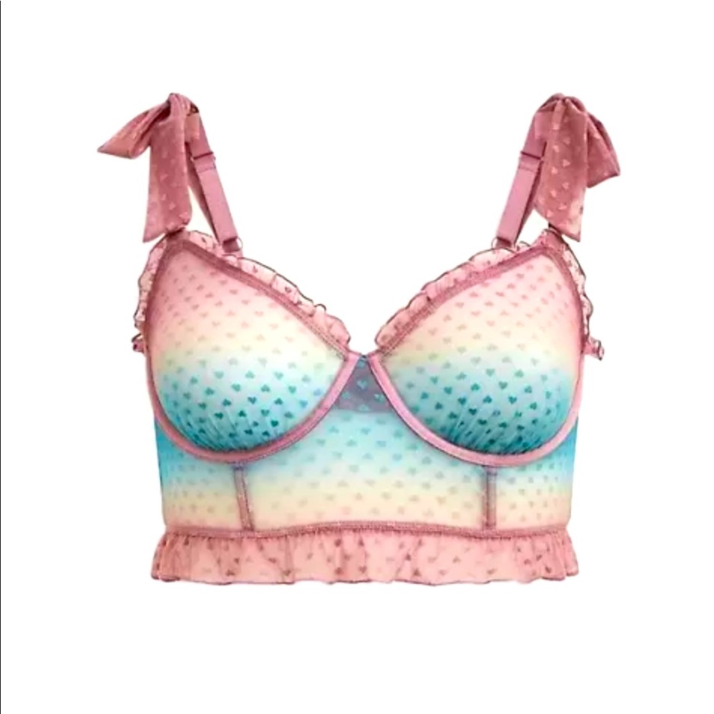 Torrid Pink Heart Ombre Bralette size 3 BNWT